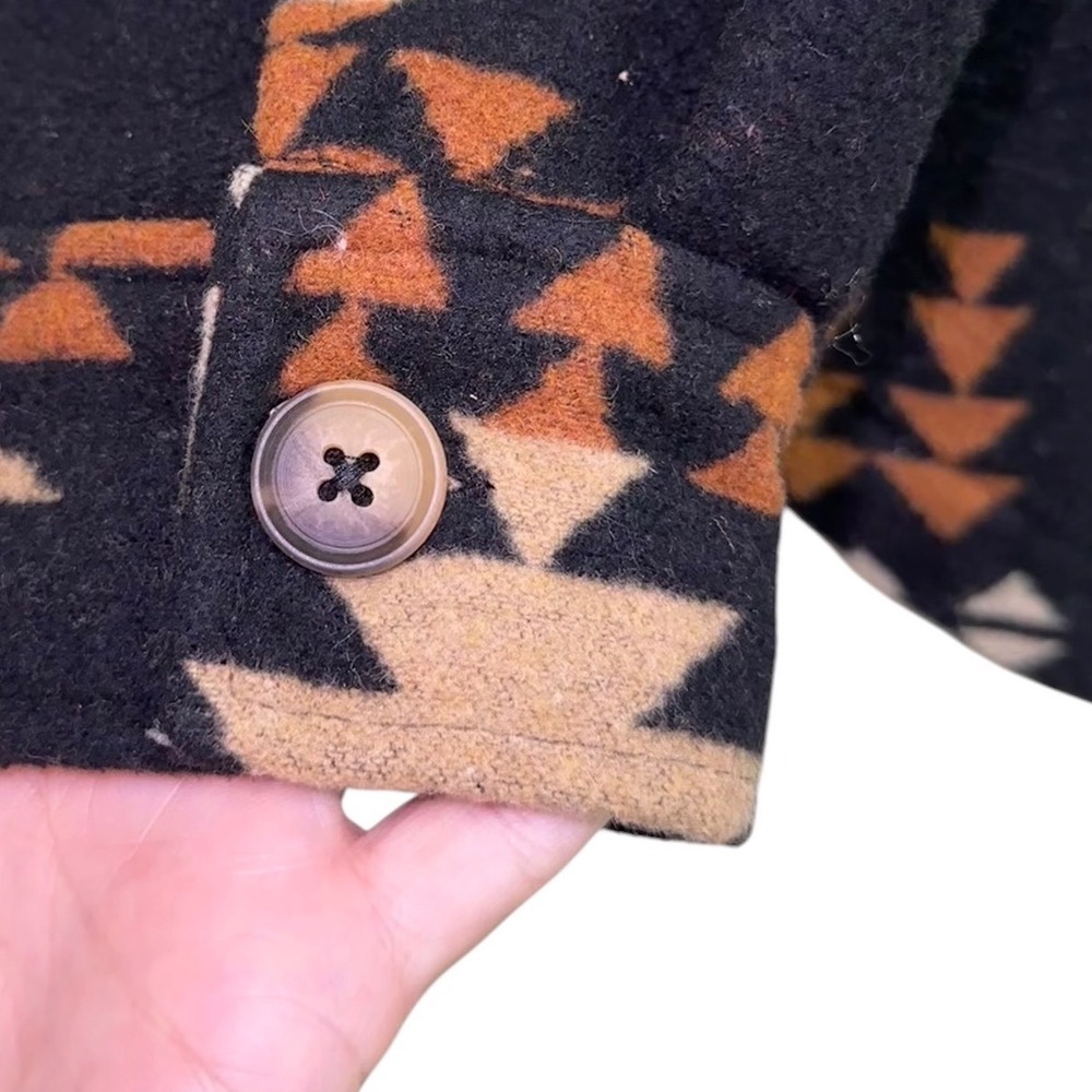 New In Women's M Aztec Shacket Jacket Black Western Southwest Button Front - Picture 3 of 7